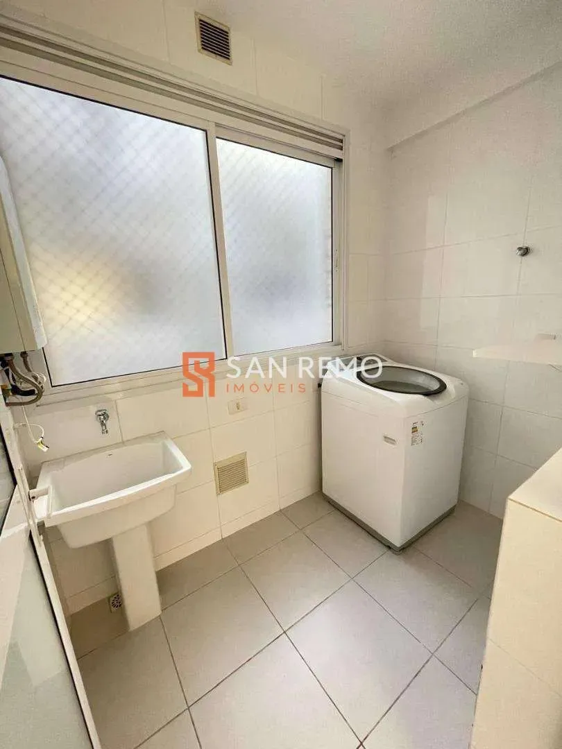Сушильна машина та 2 спальні: квартира 70 м² — photo 23