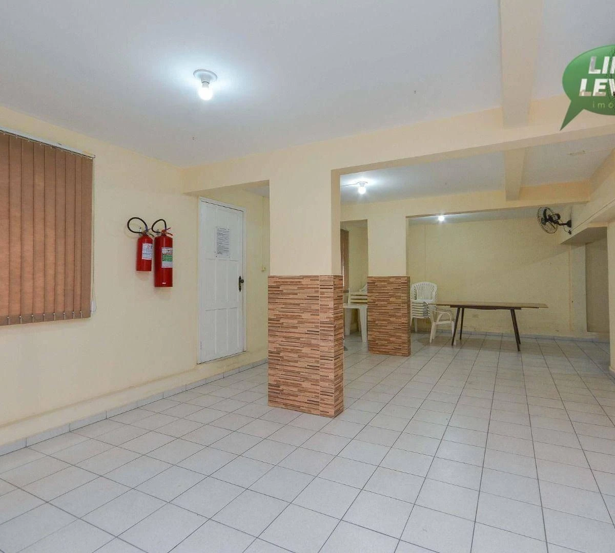 Apartamento de 3 quartos com máquina de lavar, Bacacheri — photo 25