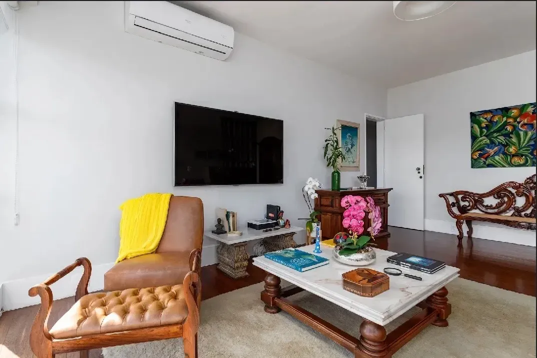 3-bedroom apartment with floor-to-ceiling windows — photo 11