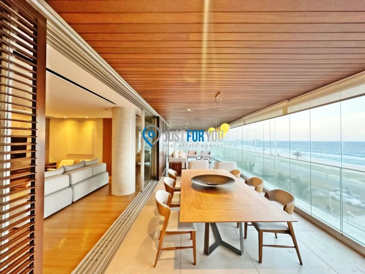 Furnished 1-bedroom apartment with an open-plan kitchen — photo 6