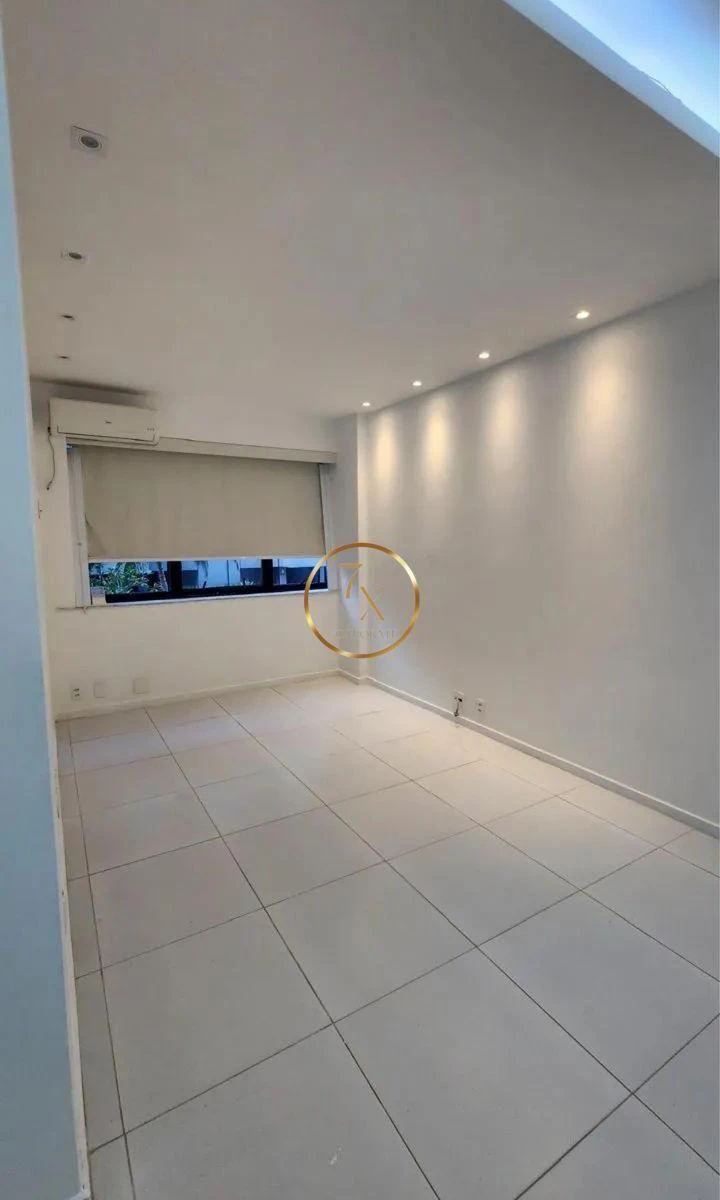 Unfurnished apartment with 4 bedrooms and closed kitchen — photo 12