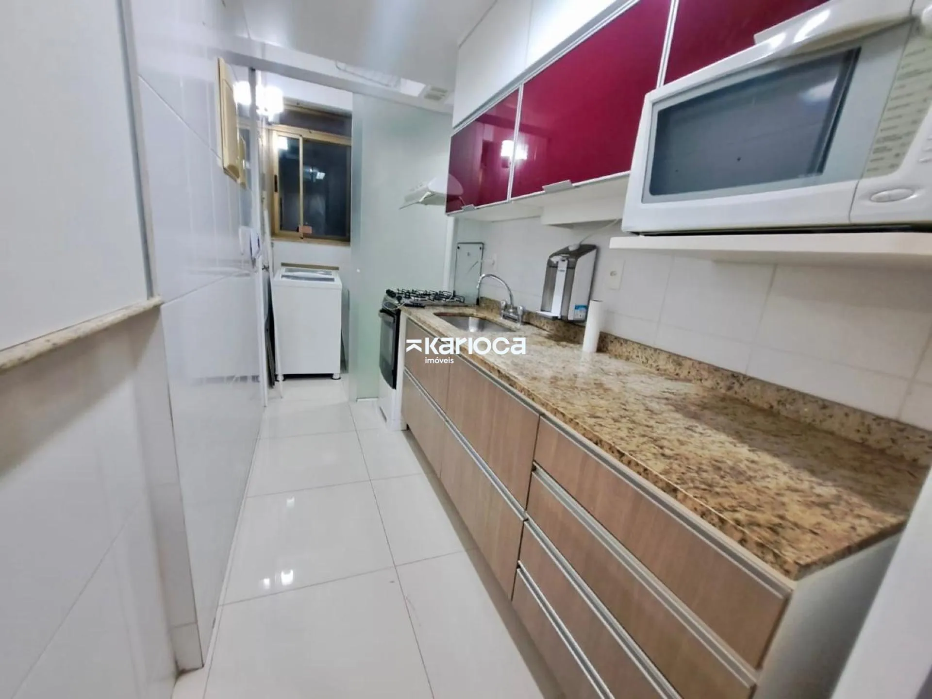 3-bedroom apartment with a washing machine — photo 2