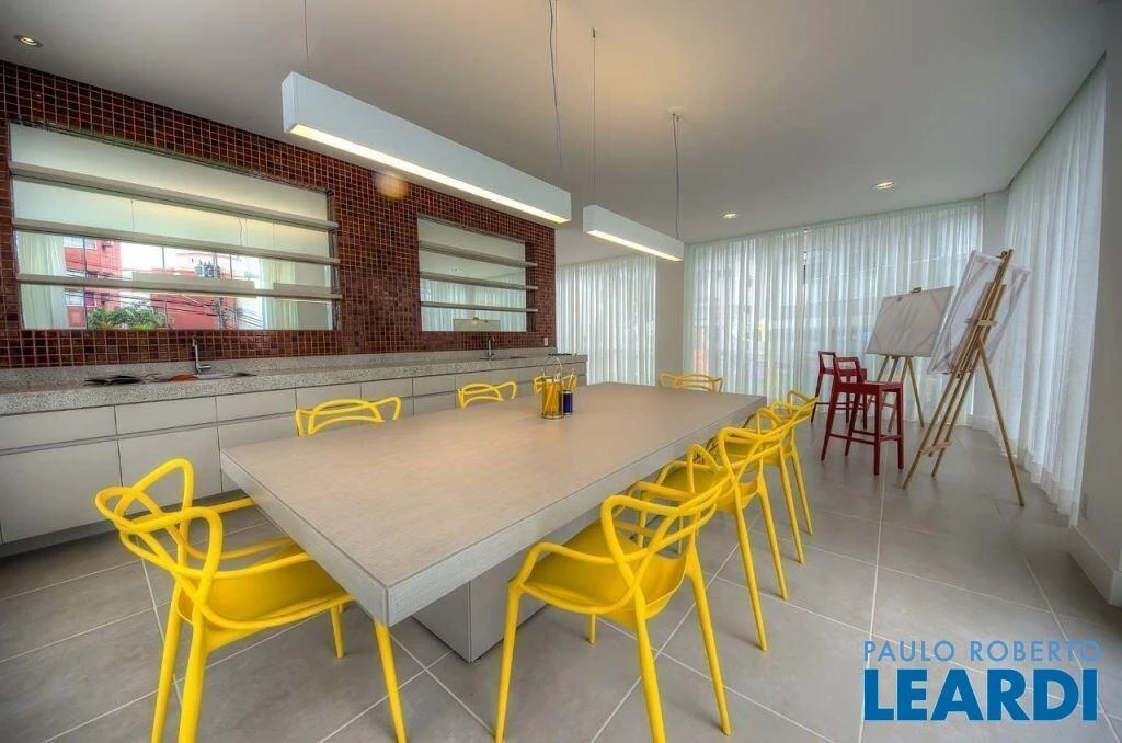Furnished apartment, 70 m², with a grill on the balcony — photo 10