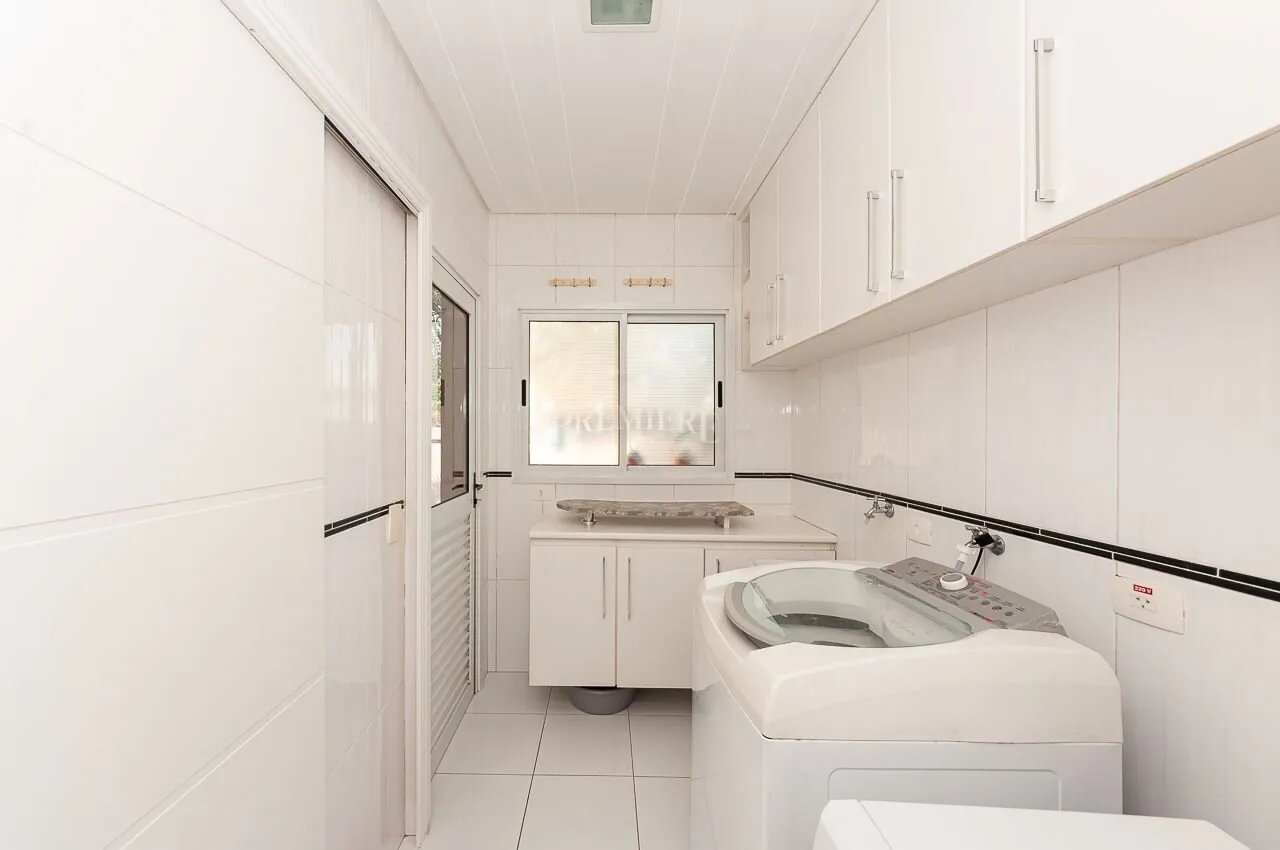 Furnished 270 m² house with 4 bedrooms and open kitchen — photo 10