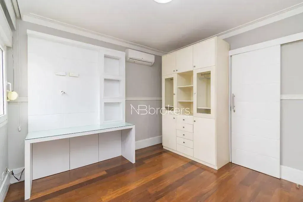 Furnished house with 4 bedrooms and a private garden — photo 54