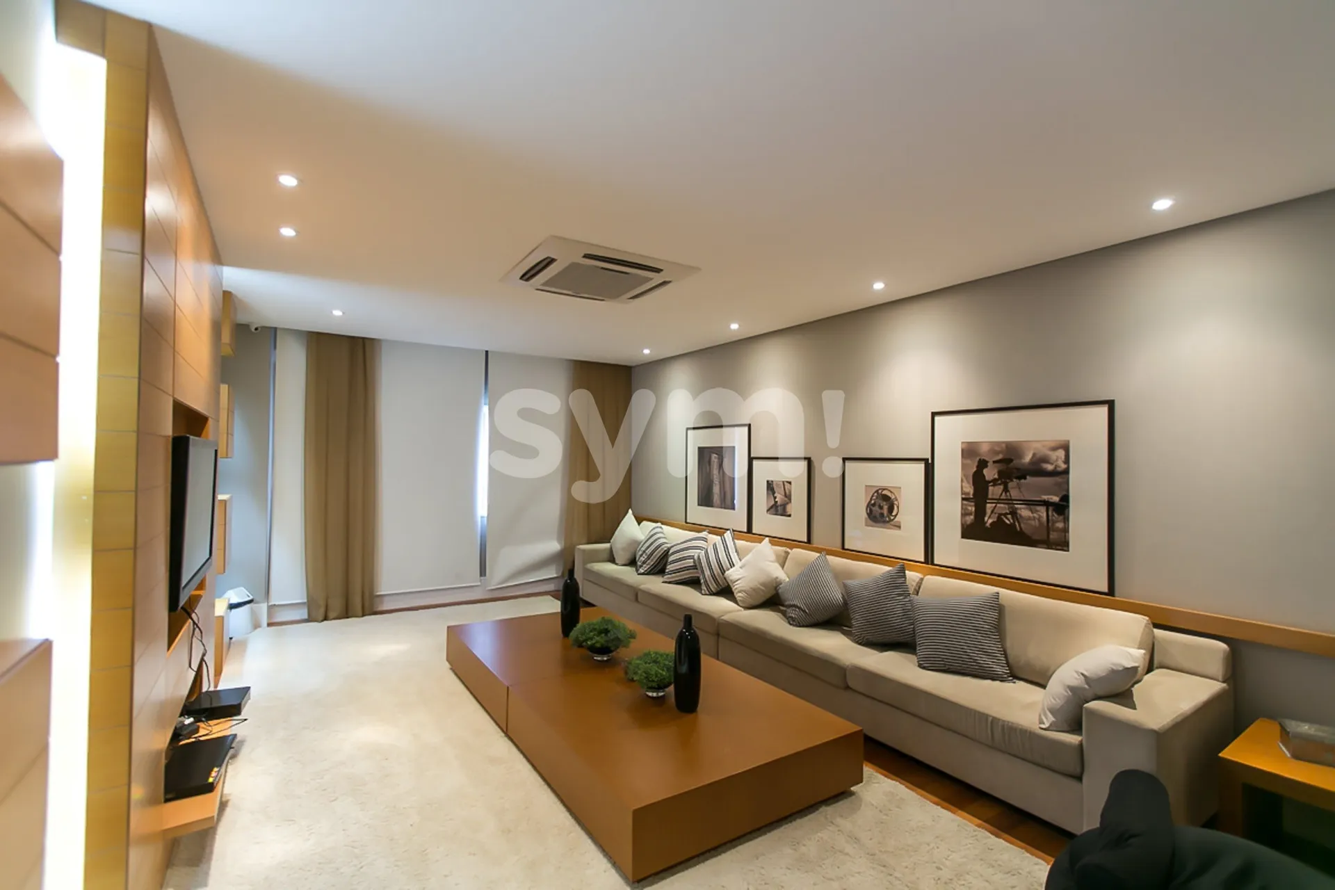 256 m² apartment with 3 en-suite bedrooms and enclosed balcony — photo 32