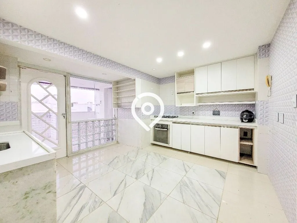Apartment, 214 m², with a walk-in closet — photo 12
