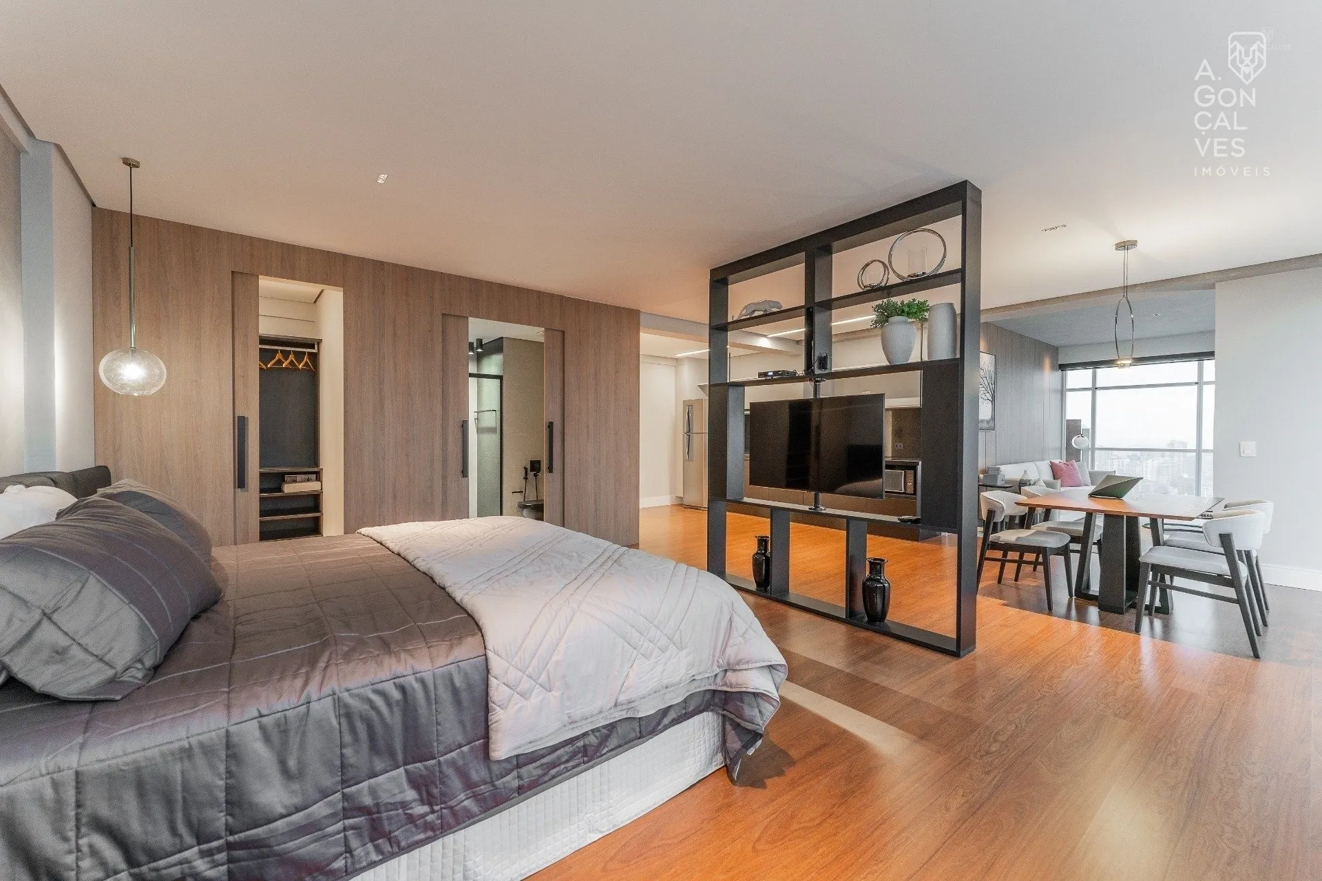 Furnished 73 m² studio with 1 bedroom and 1 bathroom — photo 17