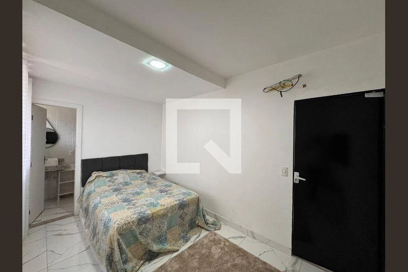 Casa em condomínio com 6 quartos e 6 banheiros — photo 18