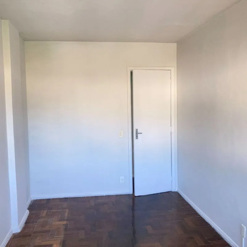 2-bedroom apartment with a park view — photo 11