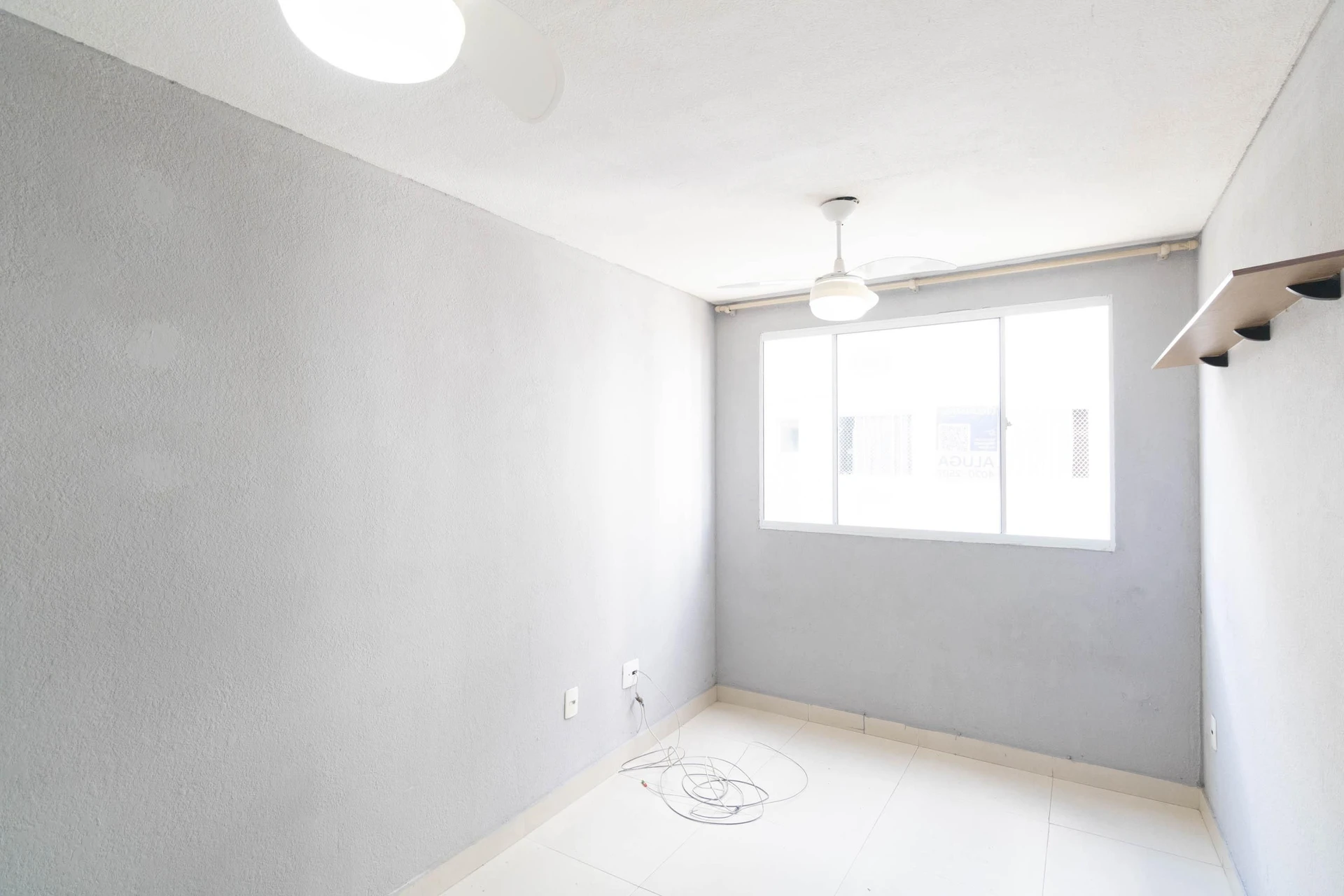 2-bedroom apartment in a building with a gym — photo 14