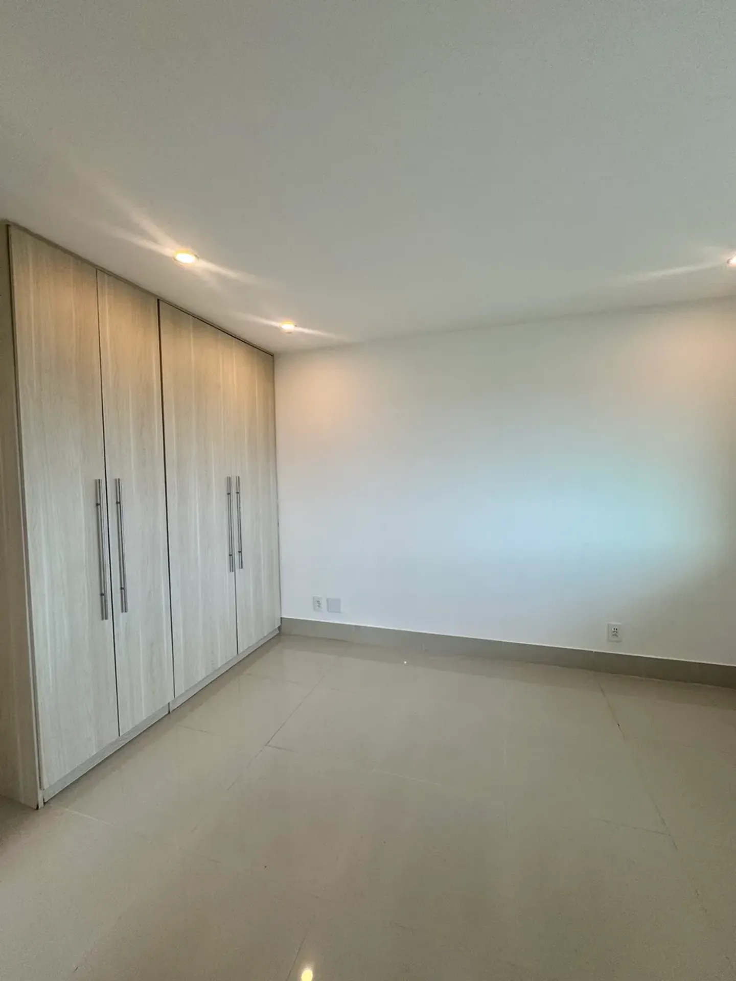 Home office in a 3-bedroom apartment, 127 m² — photo 3