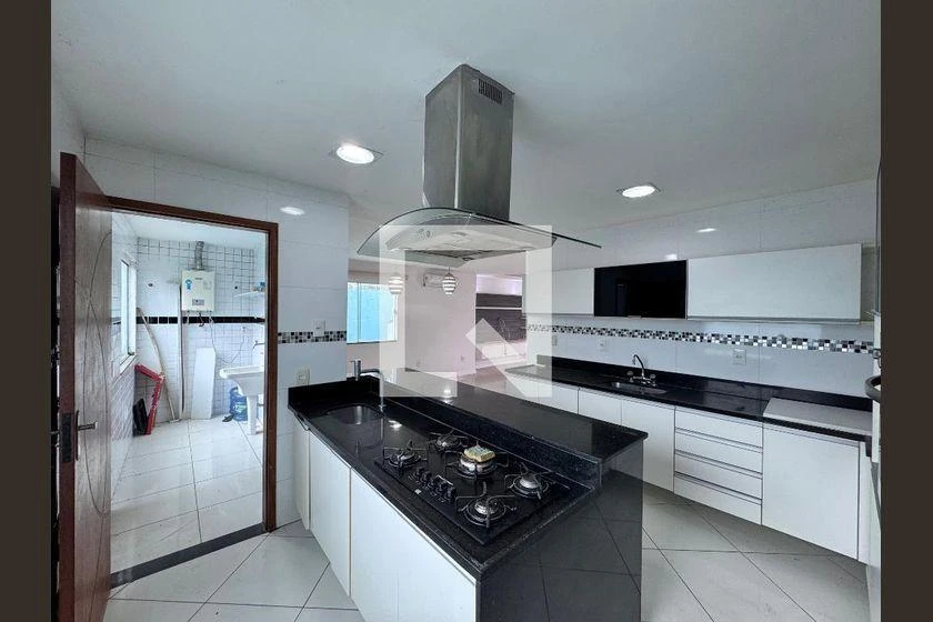 Квартира в оренду з 3 спальнями та 270 м² — photo 15