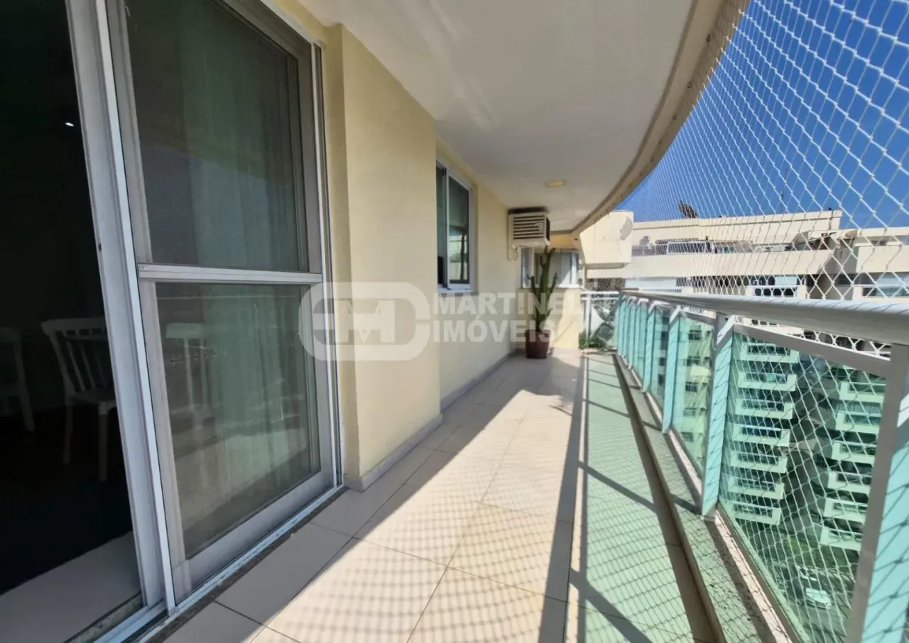 Penthouse with balcony and open-plan kitchen — photo 7