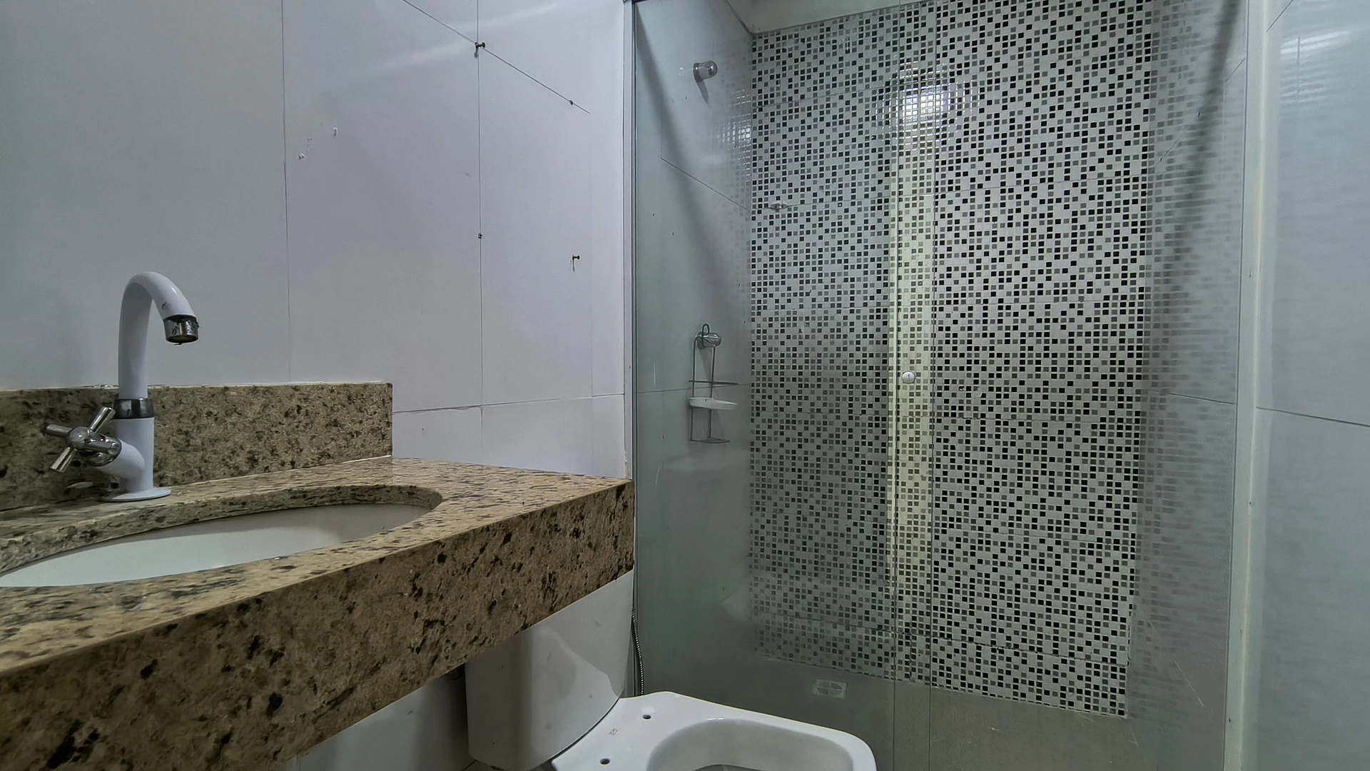 2-bedroom apartment with a mountain view in Rio de Janeiro — photo 4