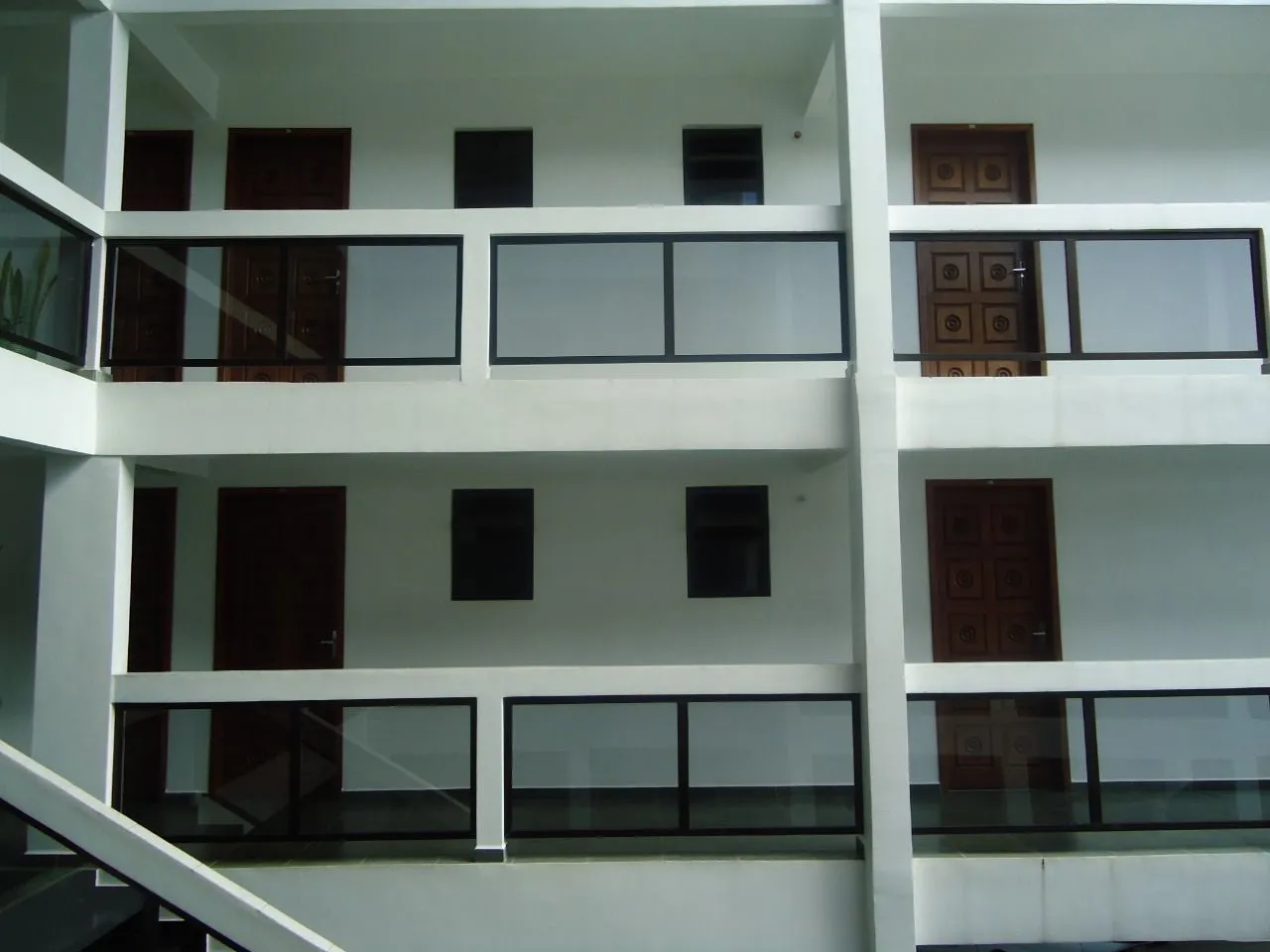 Furnished studio with 1 bedroom, 1 bathroom and parking — photo 19