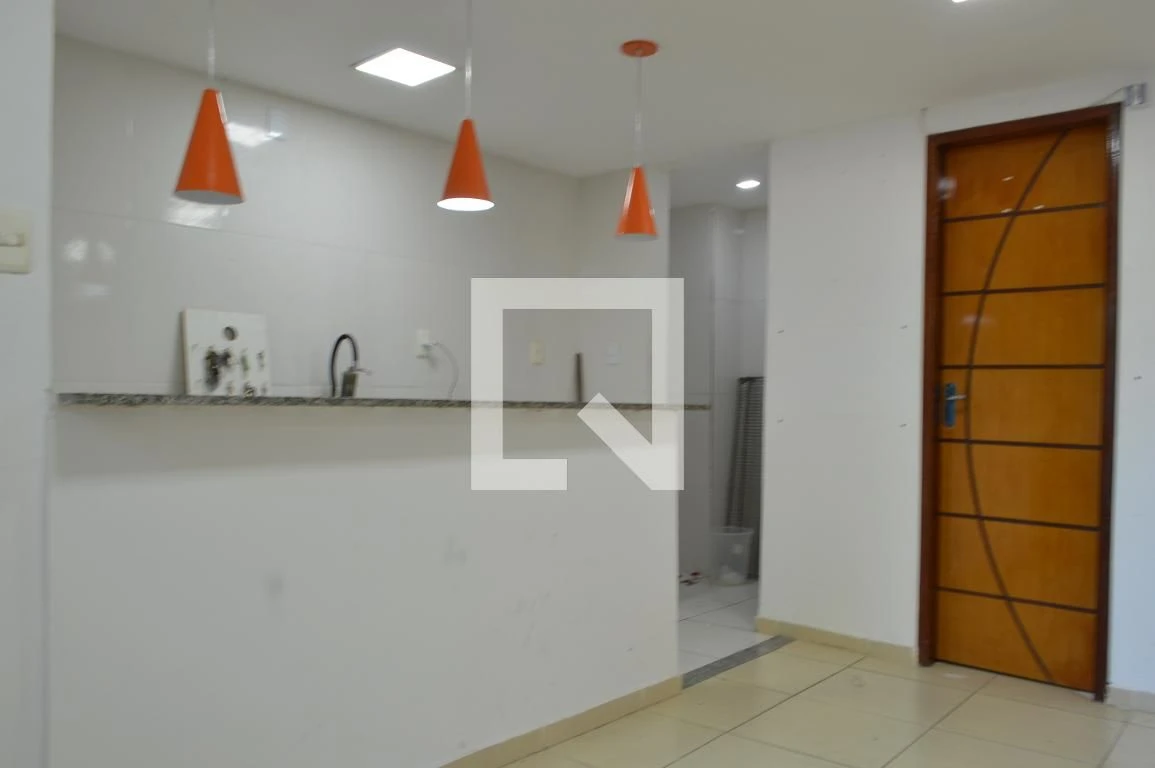 Unfurnished house with 4 bedrooms, balcony and dining — photo 10