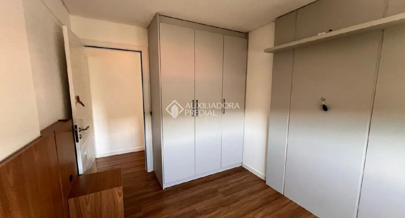 70 m² apartment with 2 bedrooms and 1 parking spot — photo 7