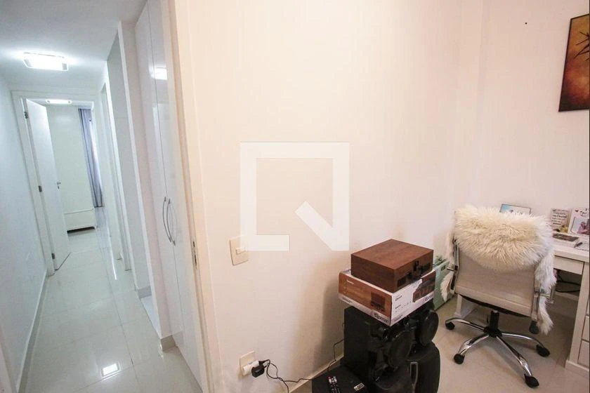 Furnished house with 4 bedrooms and 167 m² — photo 43