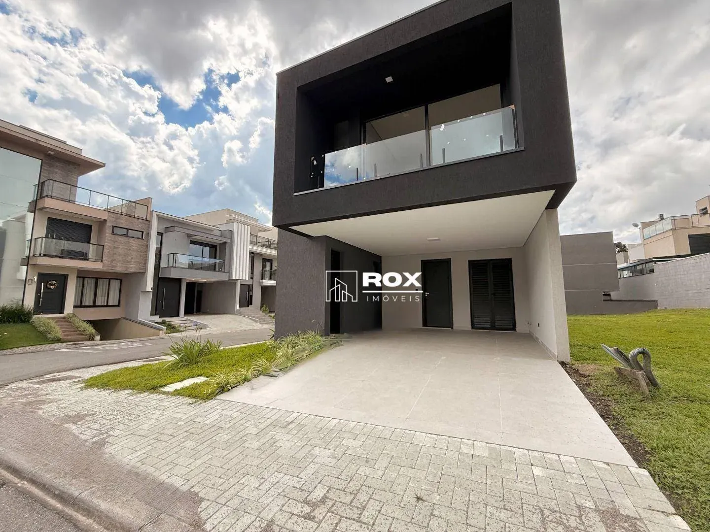 House with 3 bedrooms and 194 m² with 4 parking spots — photo 27