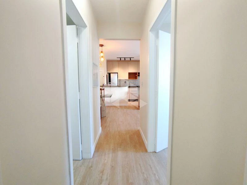 2-bedroom apartment with a washing machine in Florianópolis — photo 10
