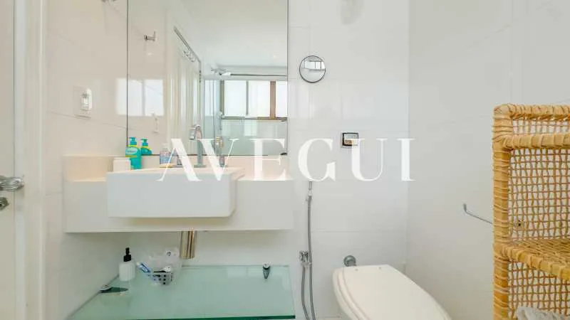 Apartment with 4 suites, 250 m² and 2 parking spots — photo 18