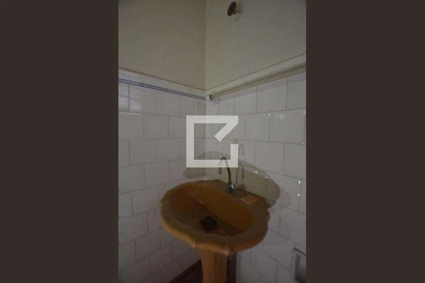 House with 1 bedroom and a separate kitchen at 100 m² — photo 17