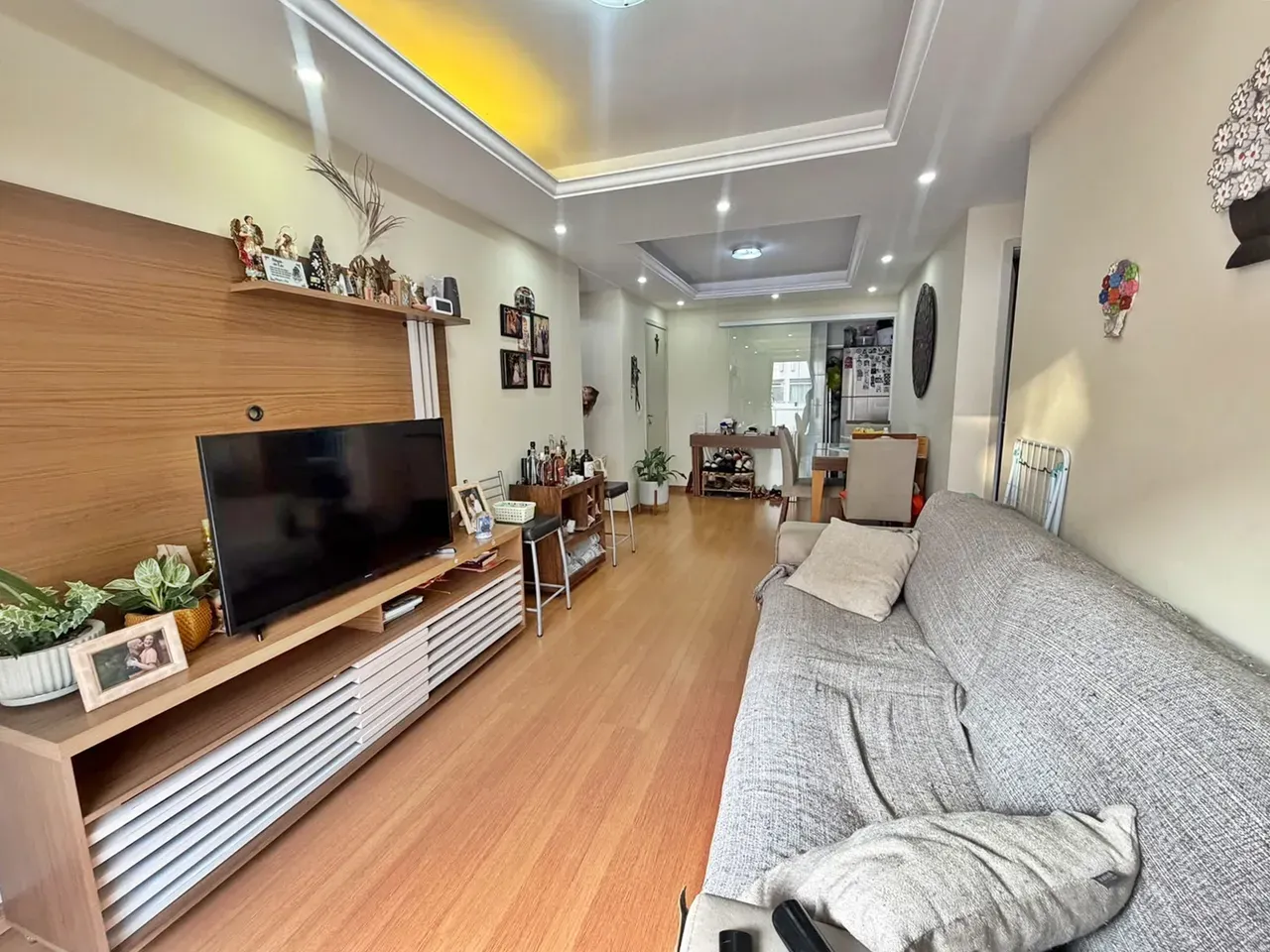 Furnished apartment, 80 m², with a glass-enclosed balcony