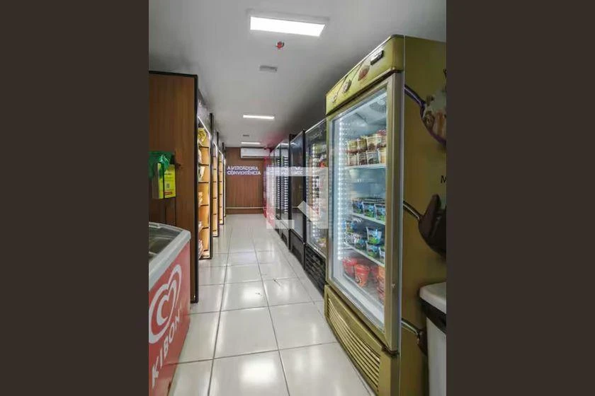 Apartamento amueblado de 2 dormitorios con cocina abierta — photo 12