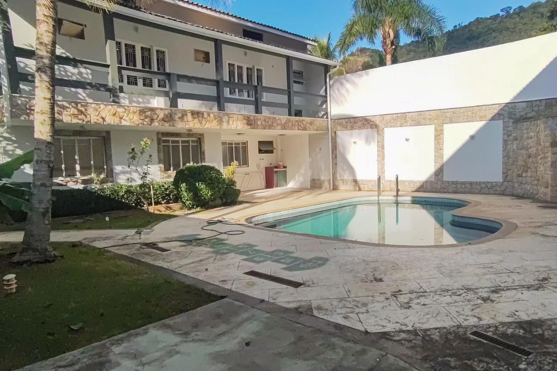 Casa mobiliada em condomínio com 6 suítes e 8 banheiros — photo 138