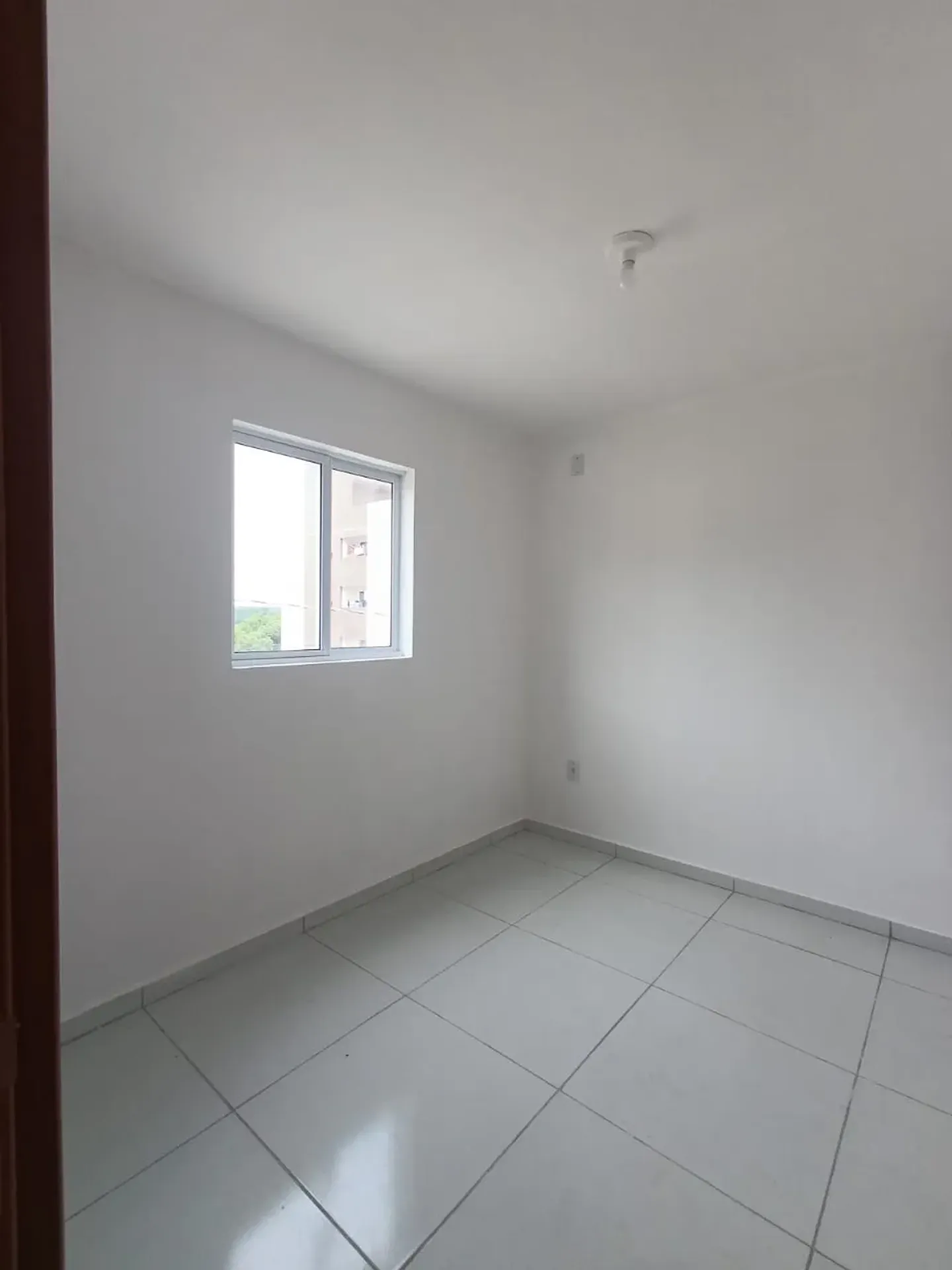 2-bedroom apartment with balcony and 1 parking spot — photo 6