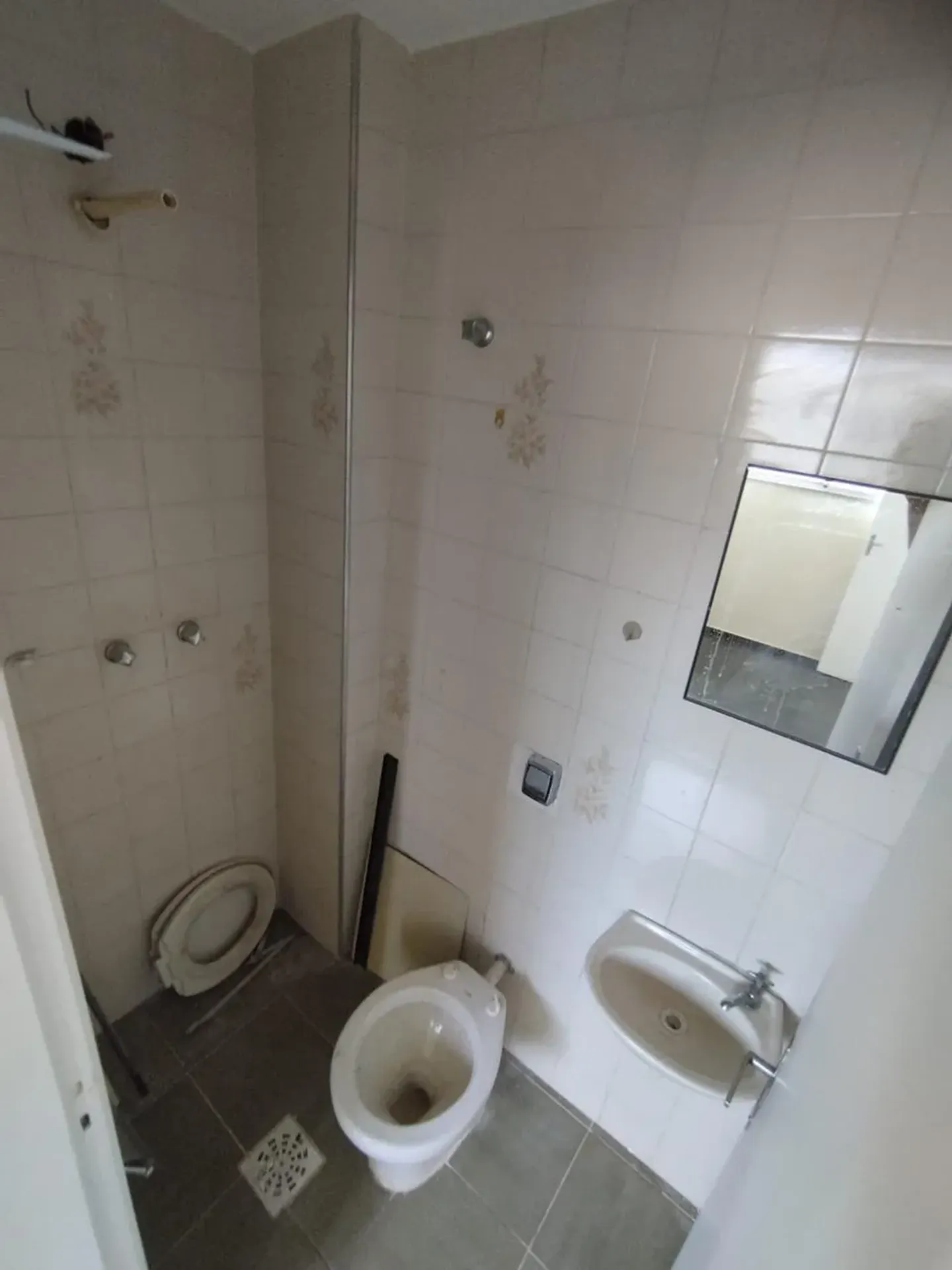Rental apartment with 2 bedrooms and a private garden — photo 4