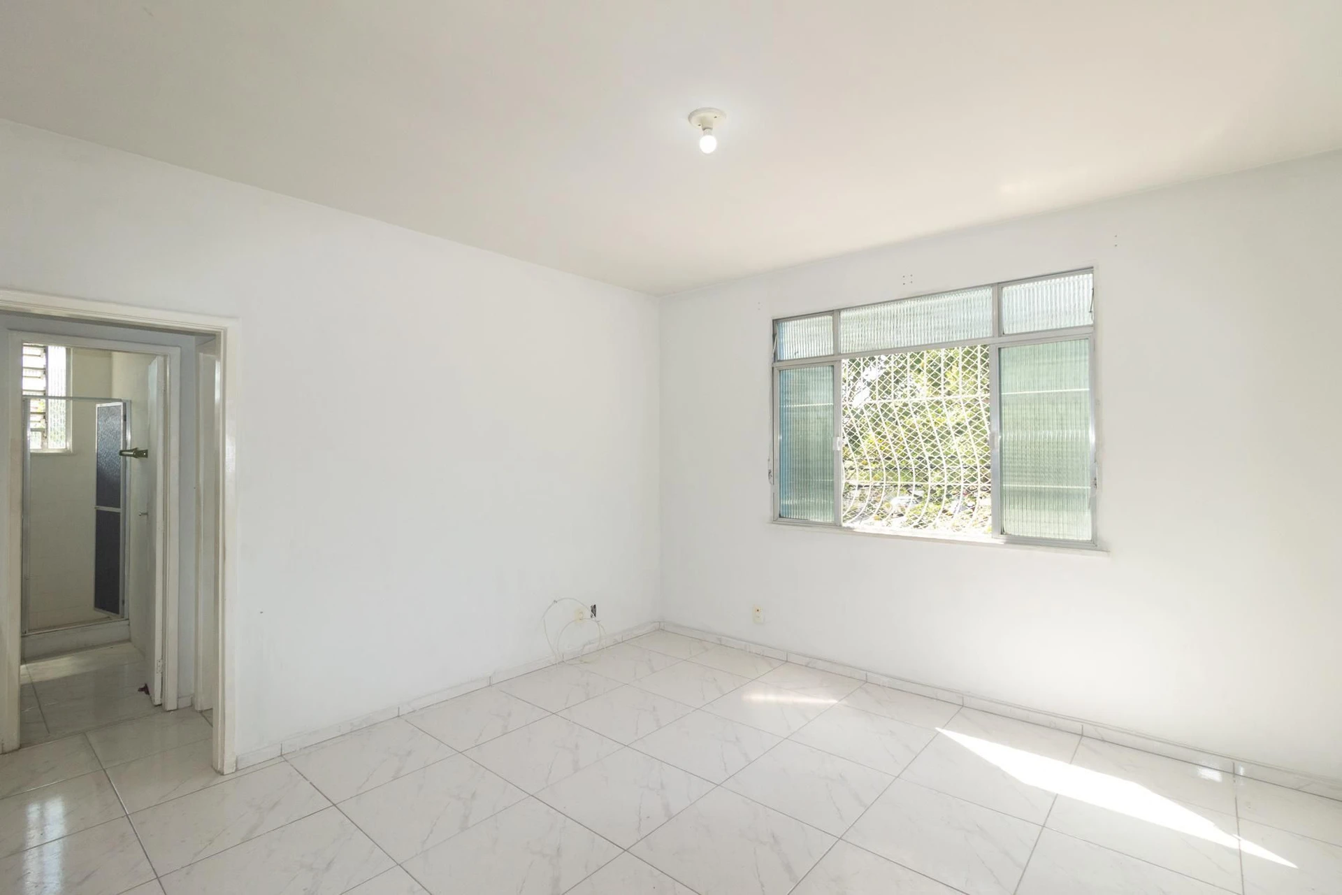 Apartment with 2 bedrooms, 1 bathroom and 1 parking spot — photo 14