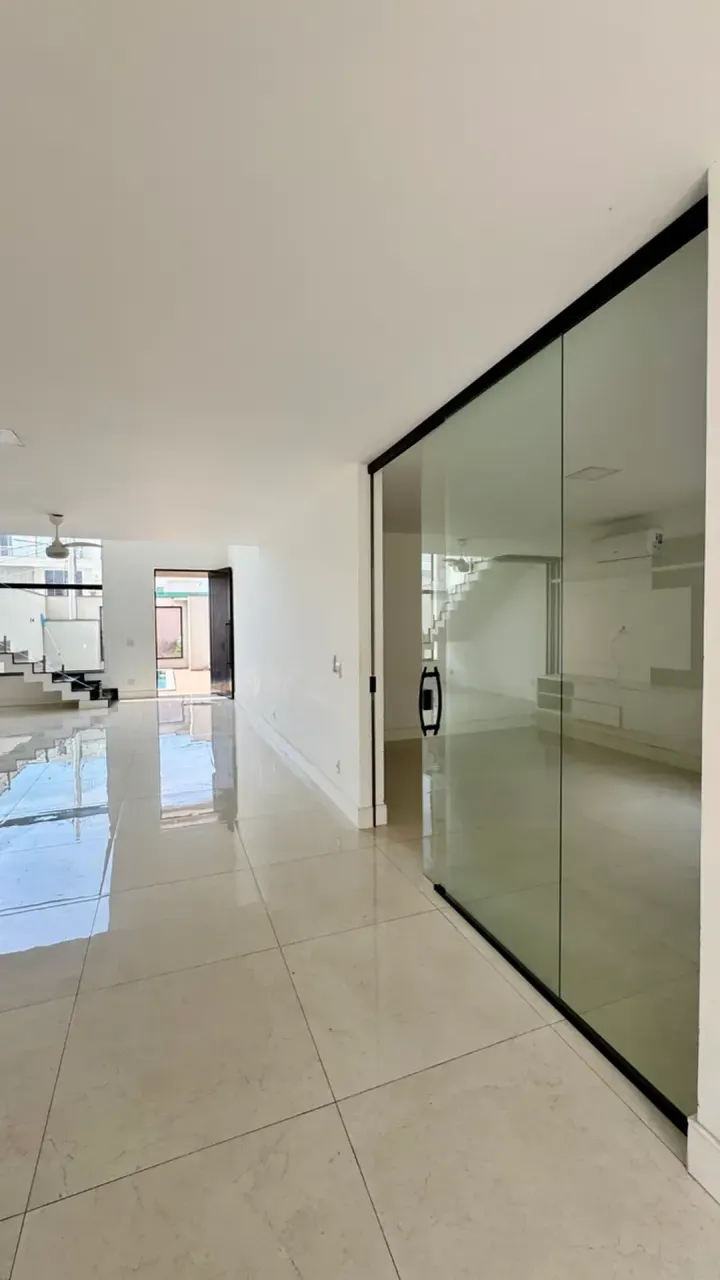 Casa com 5 quartos e cozinha integrada bem prática — photo 14