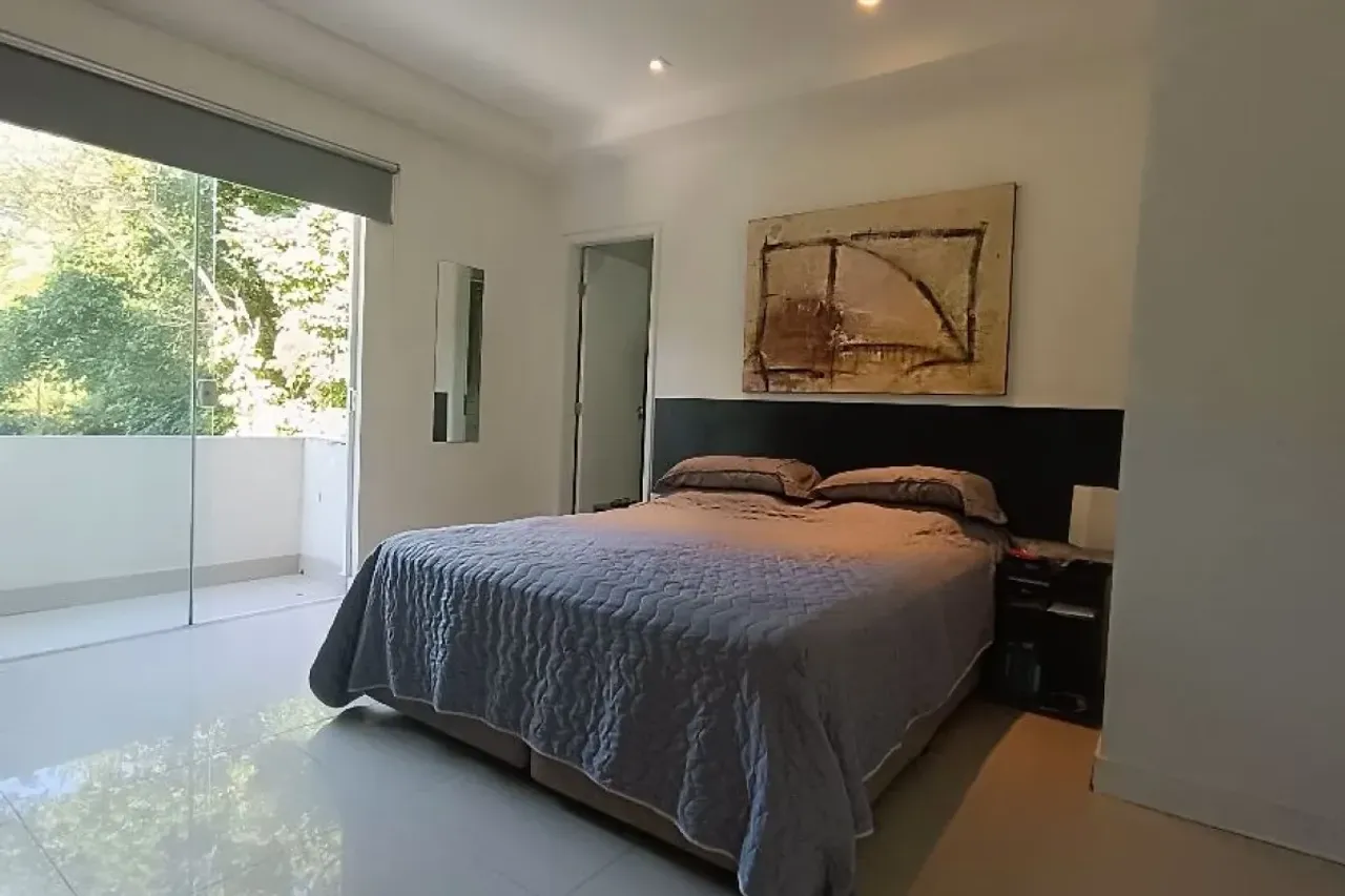 Casa mobiliada com 4 quartos e 5 banheiros, 220 m² — photo 13