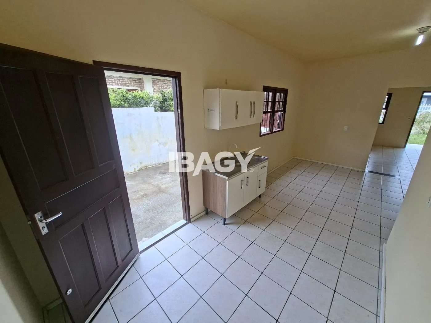 4-bedroom house with a water view in Florianópolis — photo 4