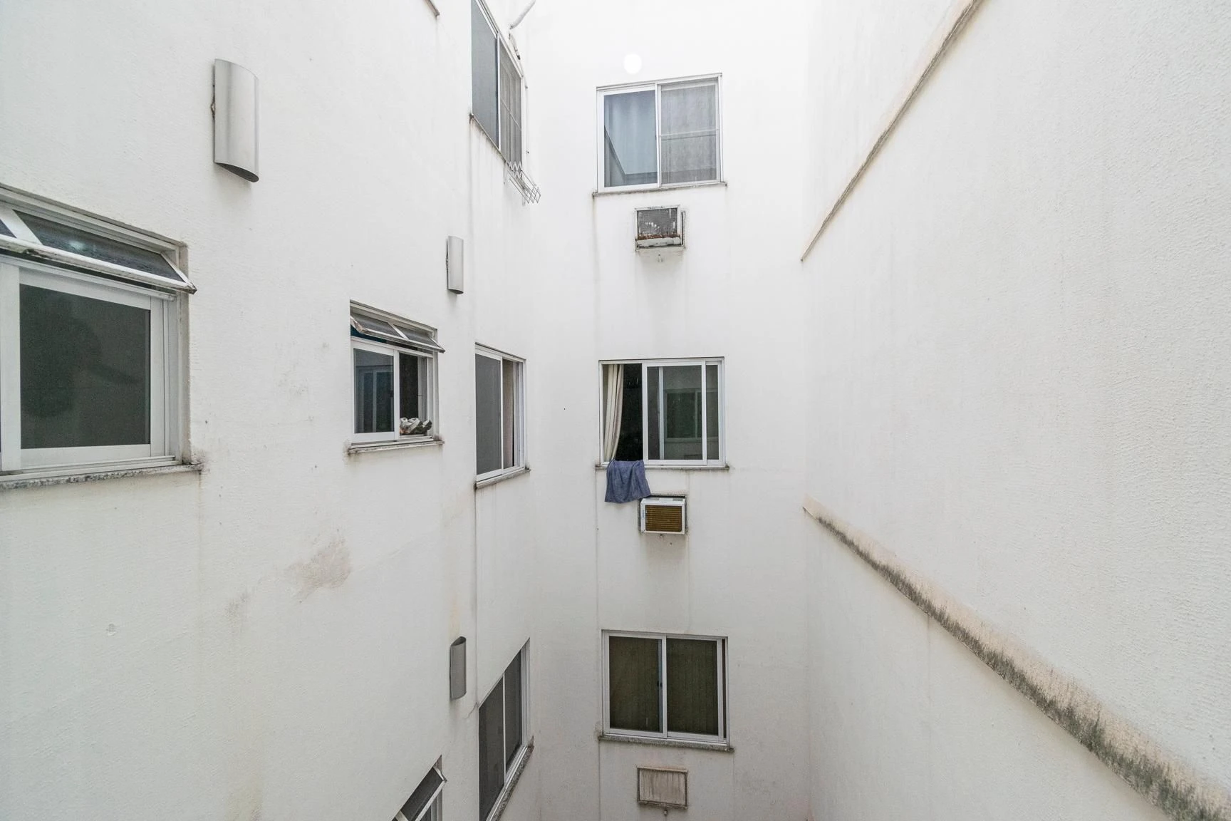 Washing machine in a 2-bedroom apartment, 68 m² — photo 16