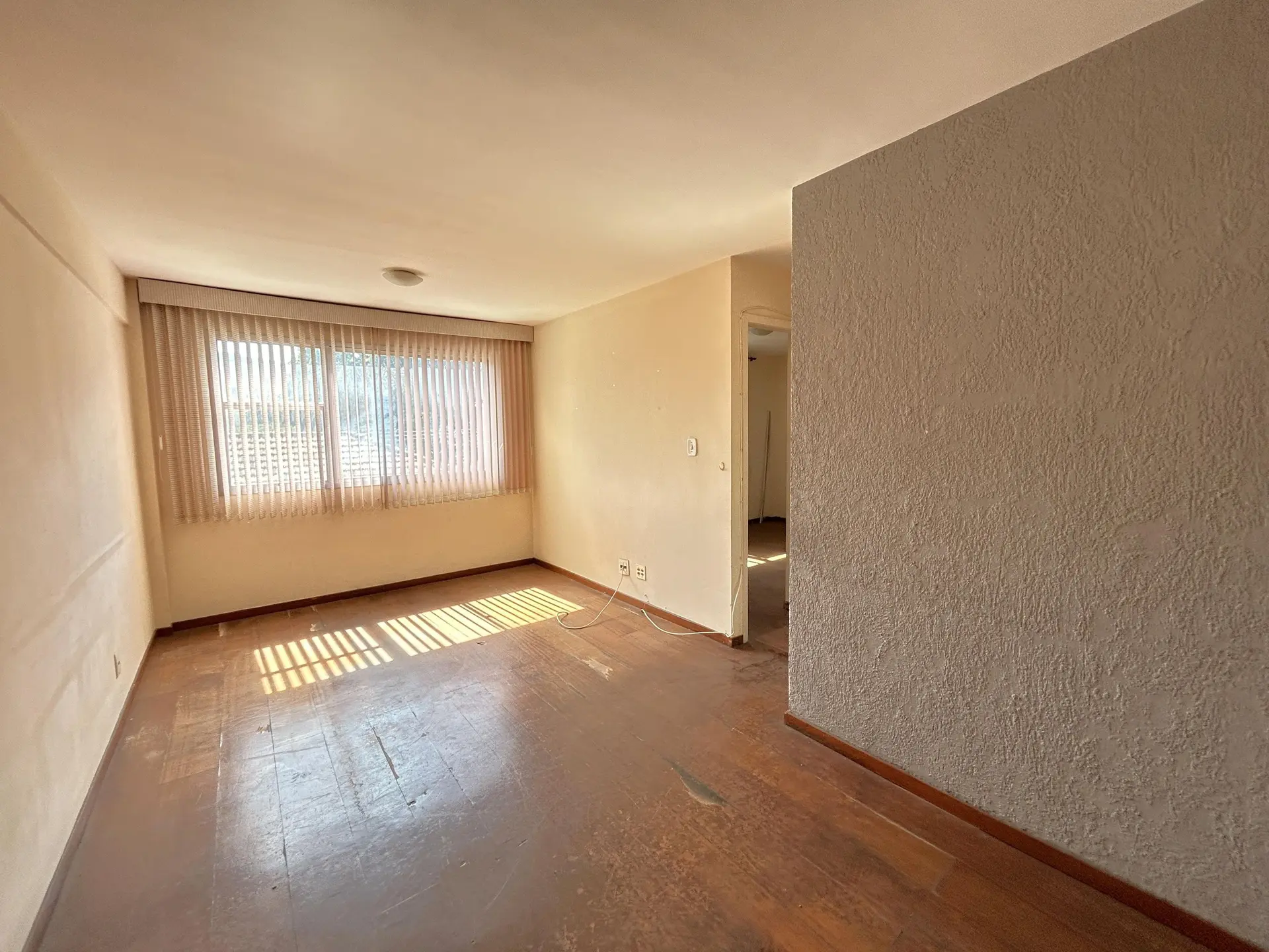 Unfurnished rental apartment with 2 bedrooms and parking — photo 7