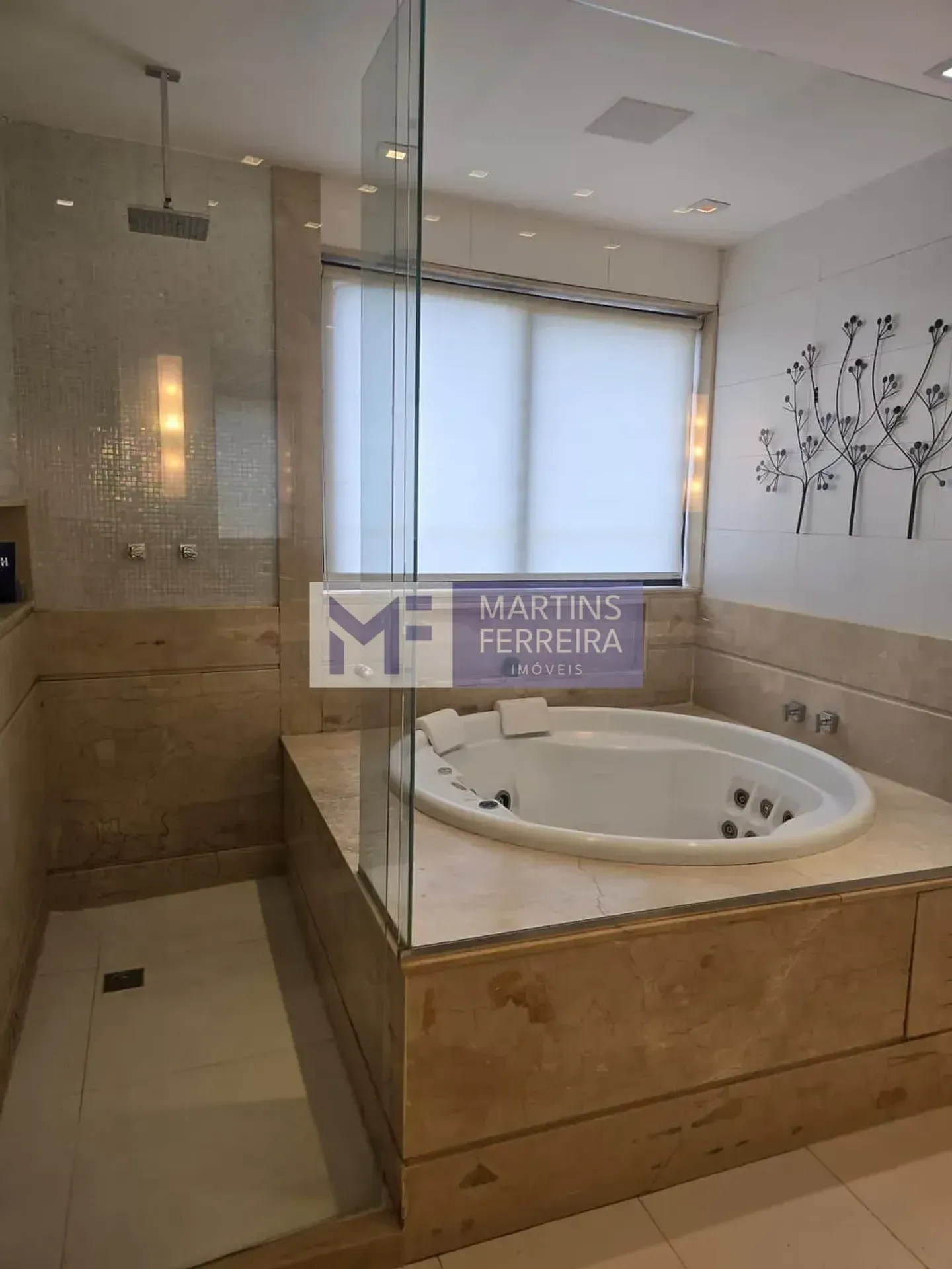 Unfurnished penthouse apartment with 4 bedrooms — photo 21