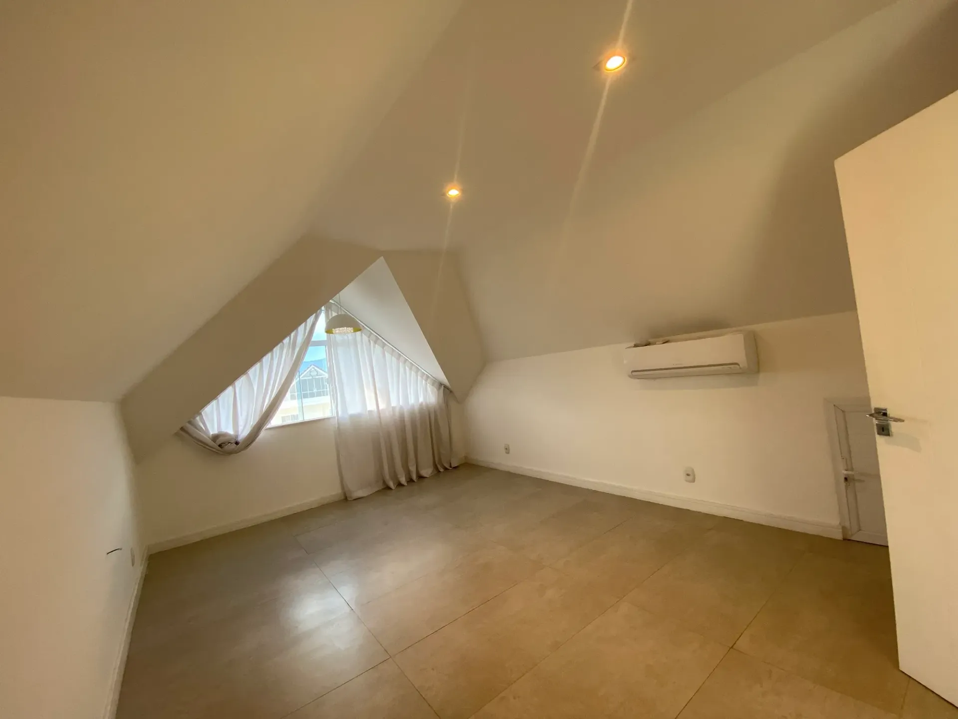 Casa de 5 quartos com jacuzzi, Recreio dos Bandeirantes — photo 38