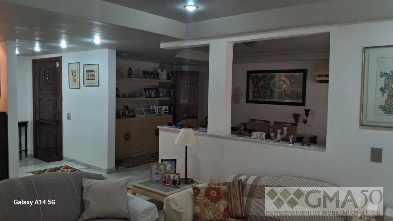 House with 5 bedrooms and 4 bathrooms plus 5 parking — photo 10