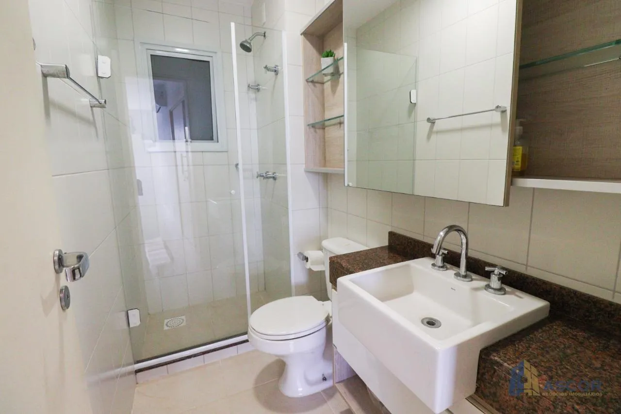 221 m² apartment with 3 en-suite bedrooms and 2 parking — photo 24