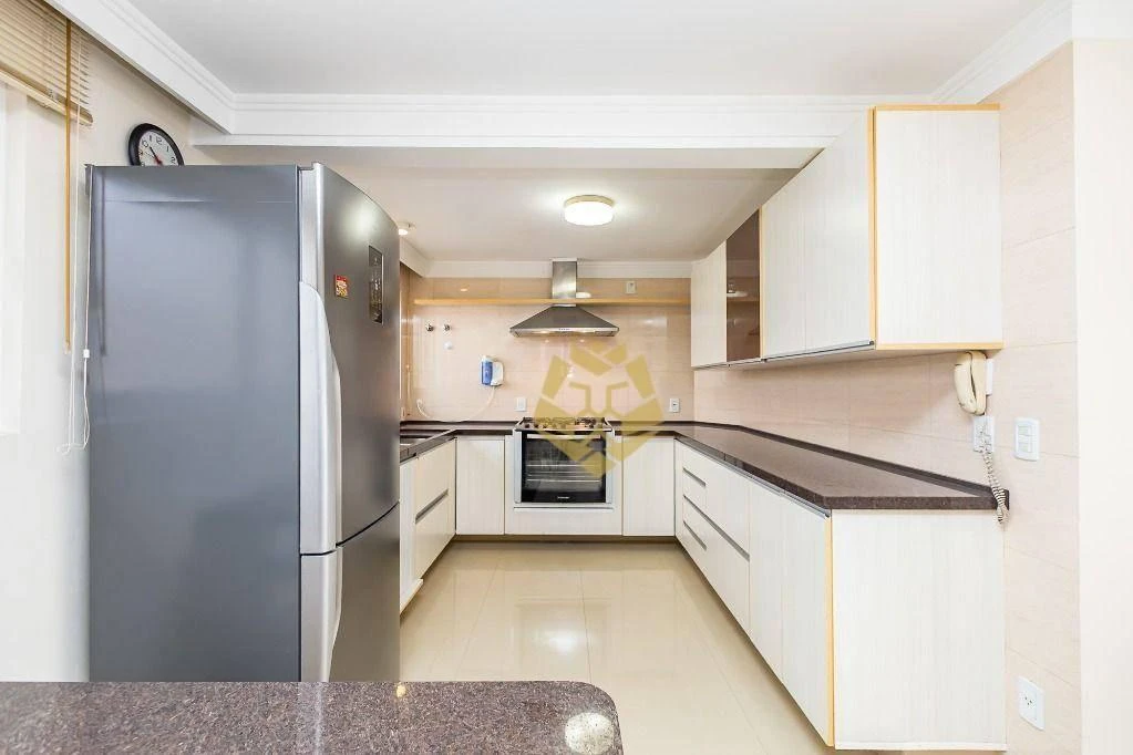 Меблированный дом: 4 спальни с санузлом и 7 ванных — photo 29