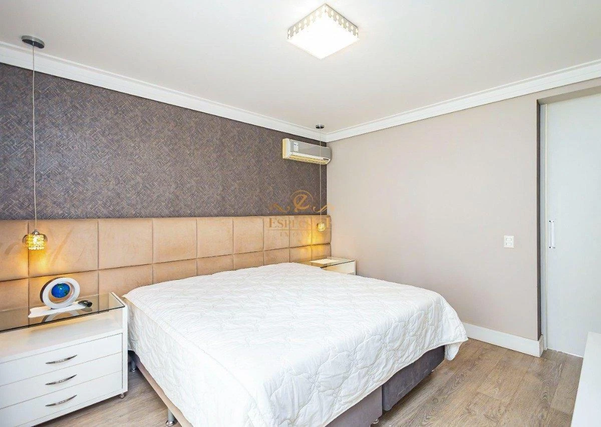 House with 4 bedrooms and balcony grill, 380 m² — photo 48