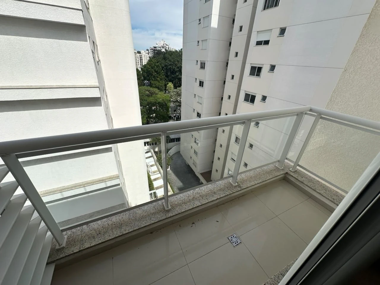 Ванна и 4 спальни: квартира 324 м² — photo 18