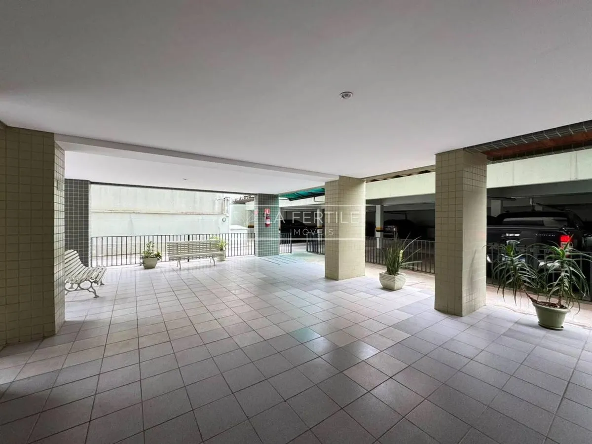 3-bedroom apartment with 4 bathrooms, 184 m² — photo 28
