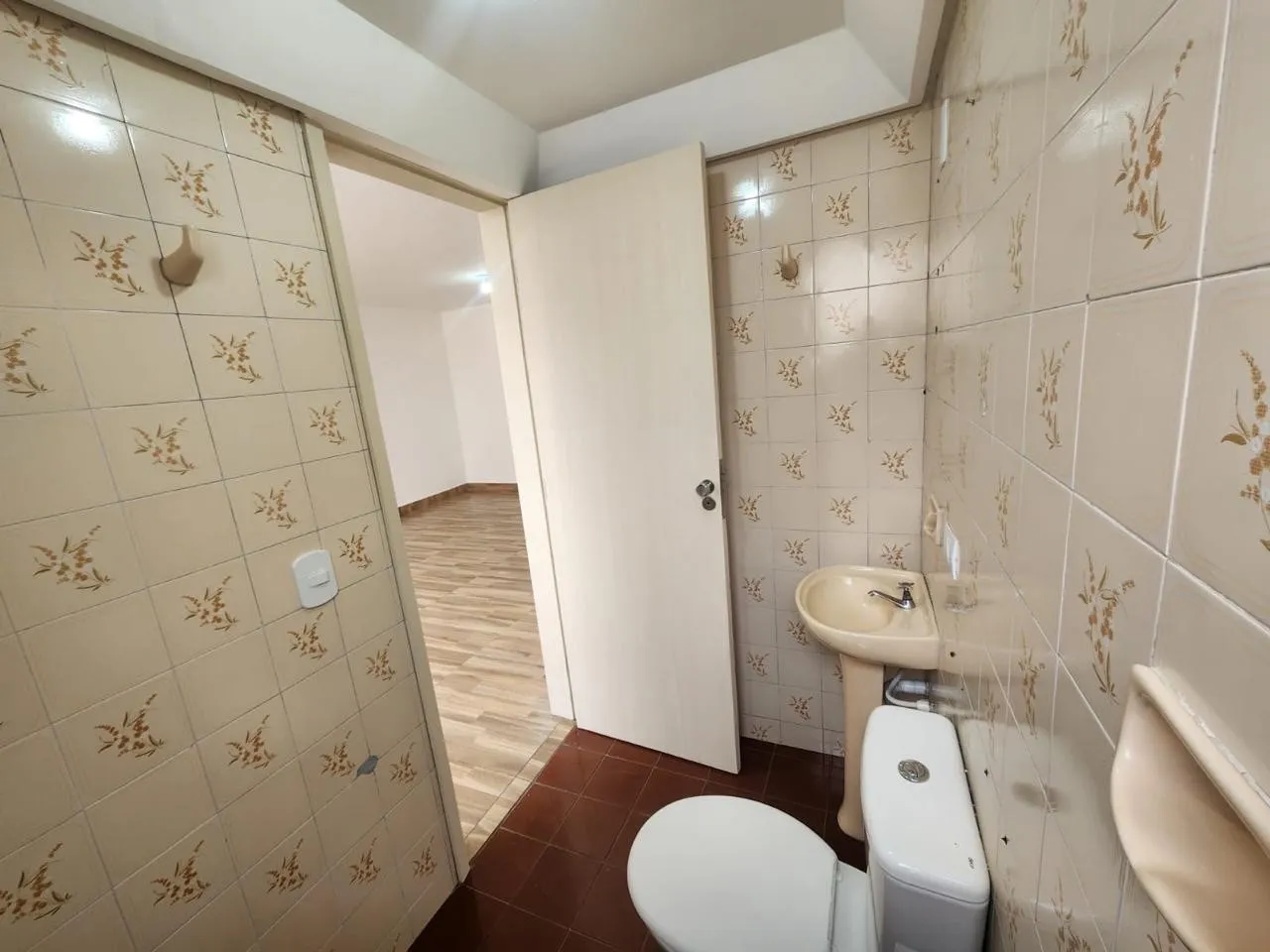 41 m² studio with open-plan kitchen and 1 bedroom — photo 8