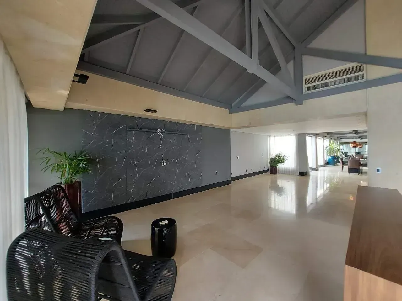 Квартира 300 м² с 2 спальнями-сьютами на 10 этаже — photo 26