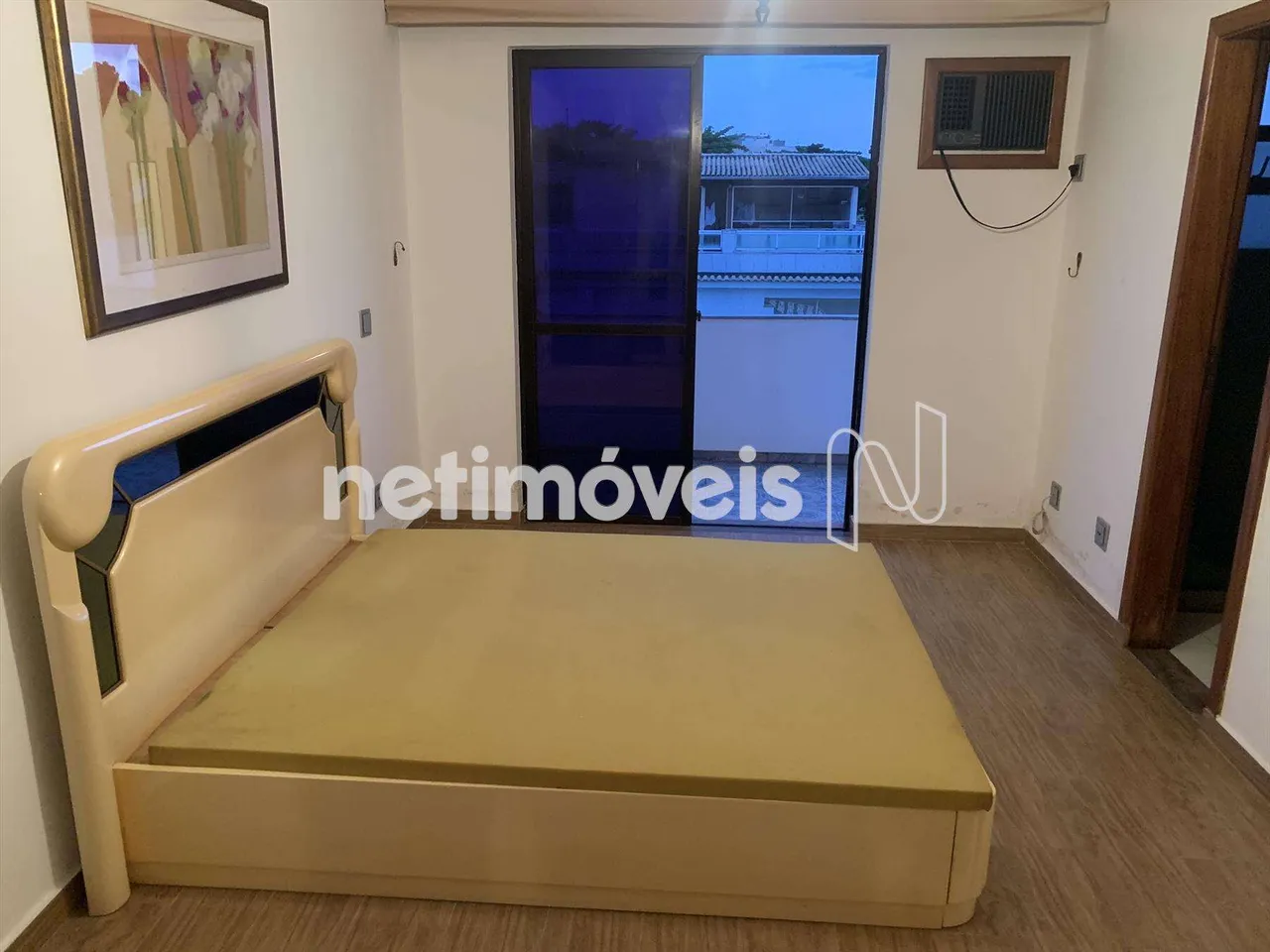 4-bedroom apartment with balcony and 2 parking spots — photo 16