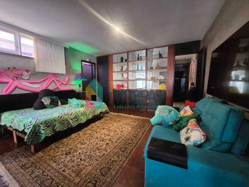 Furnished 108 m² penthouse with 3 en-suite bedrooms — photo 15